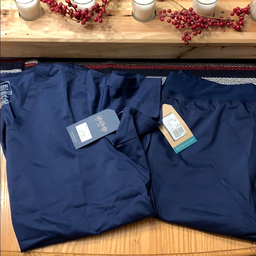 Cherokee Revolution Soft Scrub Set